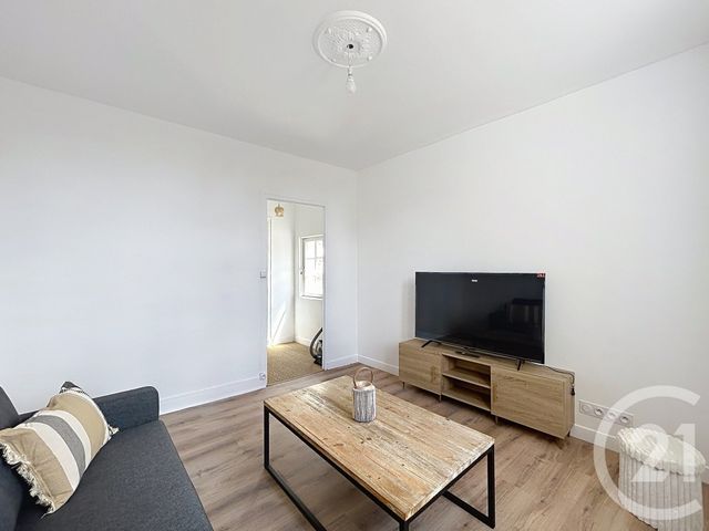 Maison &agrave; louer - 4 pi&egrave;ces - 68,30 m2 - Angouleme - 16 - POITOU-CHARENTES