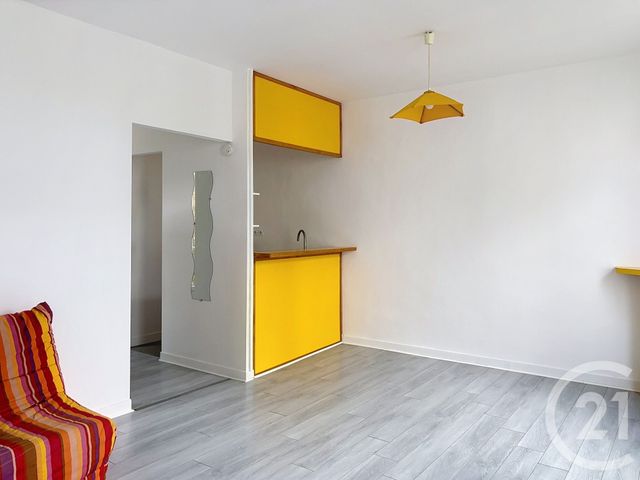 Appartement Studio &agrave; louer - 1 pi&egrave;ce - 30,55 m2 - Angouleme - 16 - POITOU-CHARENTES