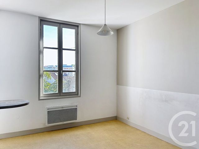 Appartement F2 &agrave; louer - 2 pi&egrave;ces - 32,98 m2 - Angouleme - 16 - POITOU-CHARENTES