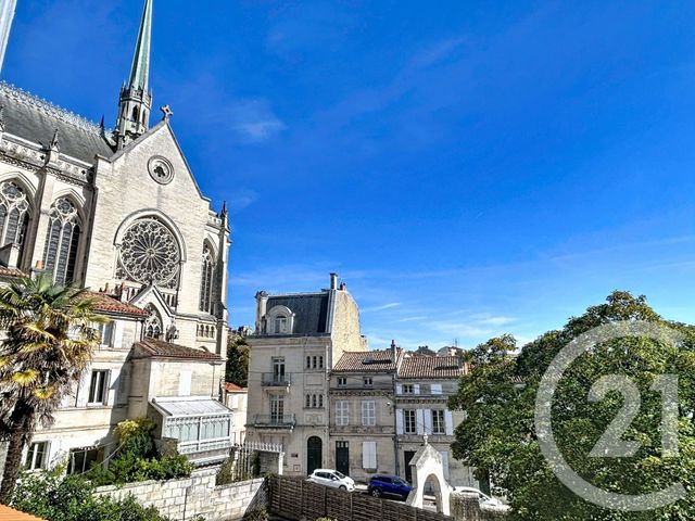 Appartement F2 &agrave; louer - 2 pi&egrave;ces - 32,98 m2 - Angouleme - 16 - POITOU-CHARENTES