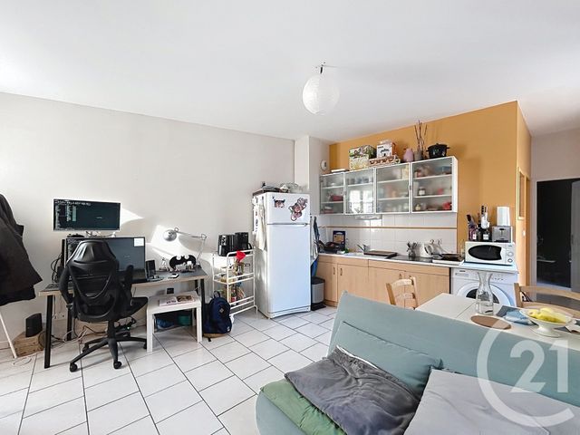 Appartement F2 &agrave; louer - 2 pi&egrave;ces - 41,02 m2 - Angouleme - 16 - POITOU-CHARENTES