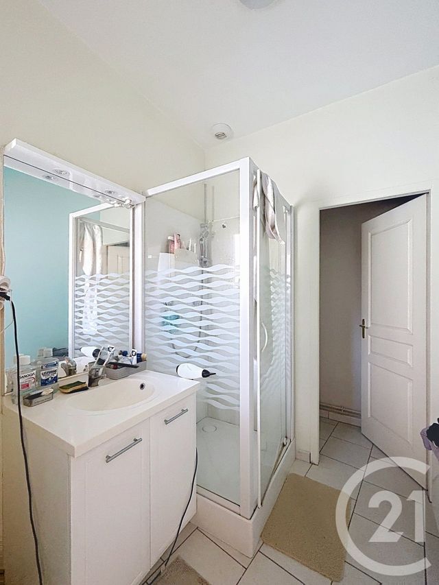 Appartement F2 &agrave; louer - 2 pi&egrave;ces - 41,02 m2 - Angouleme - 16 - POITOU-CHARENTES