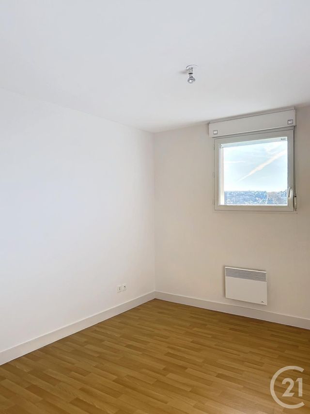 Appartement F3 &agrave; louer - 3 pi&egrave;ces - 63,50 m2 - Angouleme - 16 - POITOU-CHARENTES