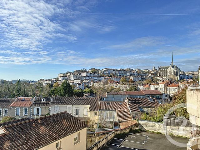 Appartement F3 &agrave; louer - 3 pi&egrave;ces - 63,50 m2 - Angouleme - 16 - POITOU-CHARENTES