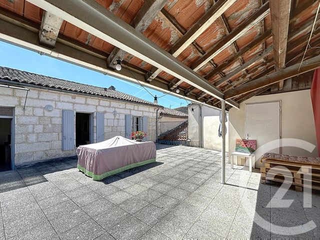 Appartement F2 &agrave; louer - 2 pi&egrave;ces - 46 m2 - Angouleme - 16 - POITOU-CHARENTES