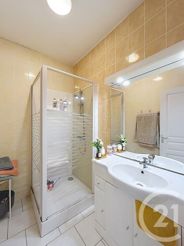Appartement F2 &agrave; louer - 2 pi&egrave;ces - 46 m2 - Angouleme - 16 - POITOU-CHARENTES