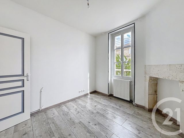 Maison &agrave; louer - 4 pi&egrave;ces - 91,07 m2 - Angouleme - 16 - POITOU-CHARENTES