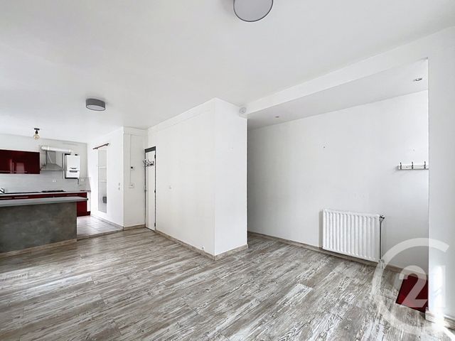 Maison &agrave; louer - 4 pi&egrave;ces - 91,07 m2 - Angouleme - 16 - POITOU-CHARENTES