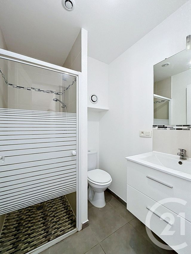 Appartement F1 &agrave; louer - 1 pi&egrave;ce - 18,34 m2 - Angouleme - 16 - POITOU-CHARENTES
