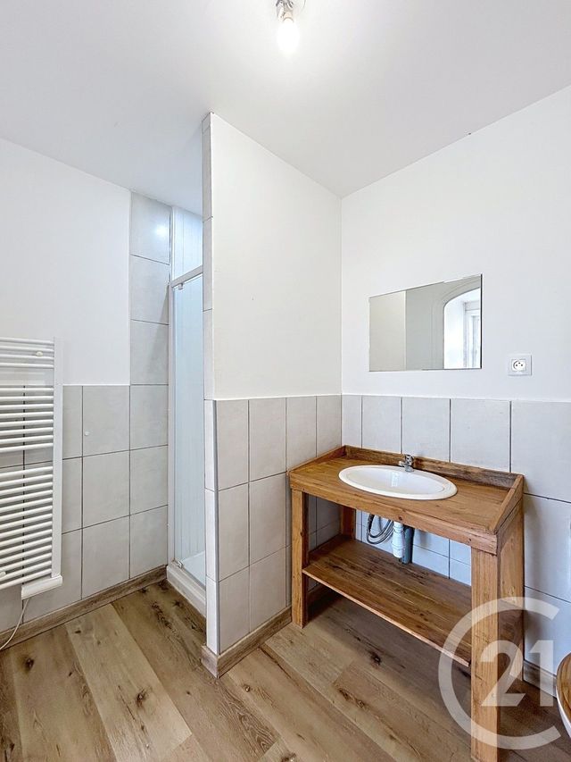 Appartement F2 &agrave; louer - 2 pi&egrave;ces - 40,40 m2 - Angouleme - 16 - POITOU-CHARENTES