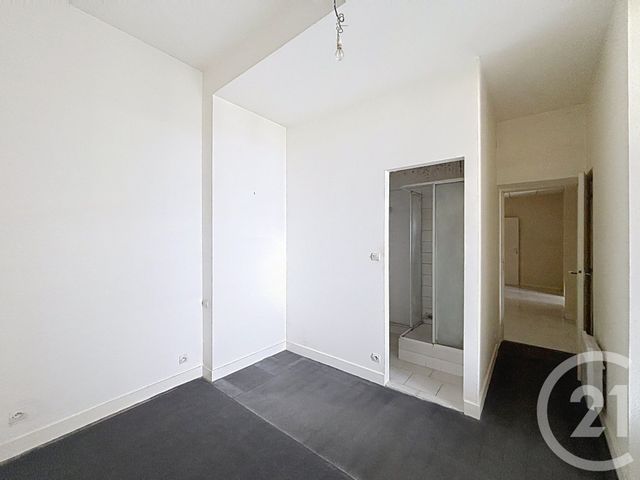 Appartement T2 &agrave; vendre - 3 pi&egrave;ces - 57,95 m2 - Angouleme - 16 - POITOU-CHARENTES