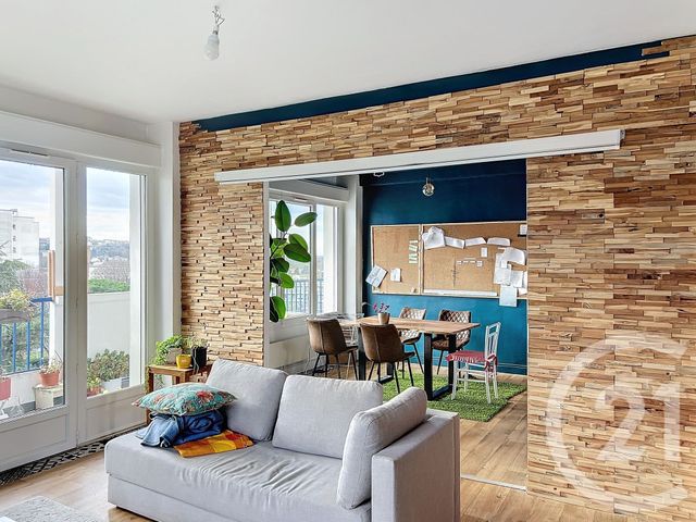 Appartement T3 &agrave; louer - 4 pi&egrave;ces - 87,02 m2 - Angouleme - 16 - POITOU-CHARENTES