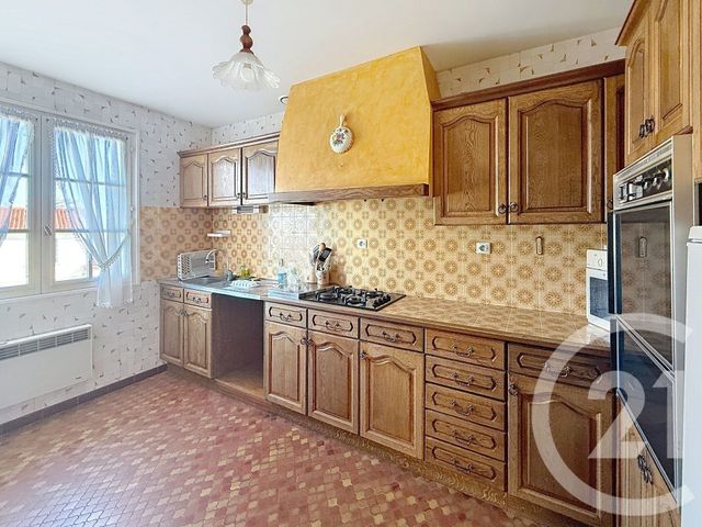 Maison &agrave; vendre - 11 pi&egrave;ces - 190,94 m2 - Angouleme - 16 - POITOU-CHARENTES