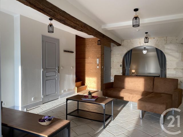 Appartement F2 &agrave; louer - 2 pi&egrave;ces - 67 m2 - Angouleme - 16 - POITOU-CHARENTES