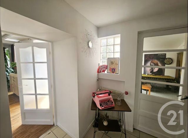 Maison &agrave; vendre - 4 pi&egrave;ces - 129 m2 - St Yrieix Sur Charente - 16 - POITOU-CHARENTES