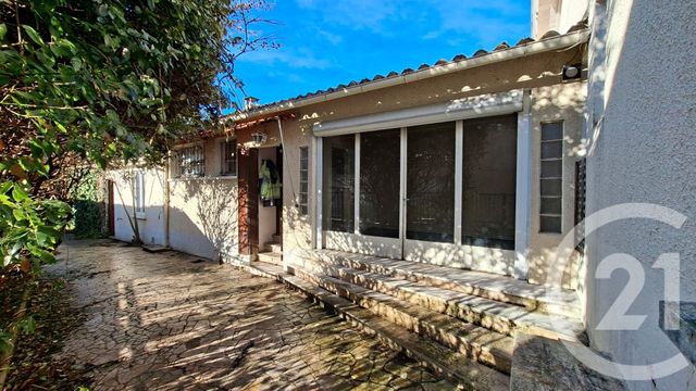 Maison &agrave; vendre - 7 pi&egrave;ces - 120 m2 - Angouleme - 16 - POITOU-CHARENTES