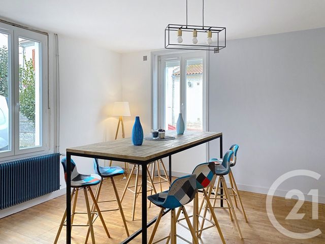 Appartement Chambre &agrave; louer - 1 pi&egrave;ce - 22,30 m2 - Ruelle Sur Touvre - 16 - POITOU-CHARENTES