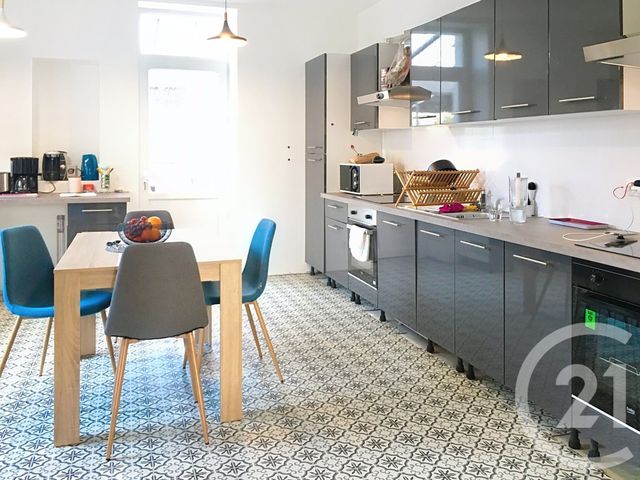 Appartement Chambre &agrave; louer - 1 pi&egrave;ce - 22,30 m2 - Ruelle Sur Touvre - 16 - POITOU-CHARENTES