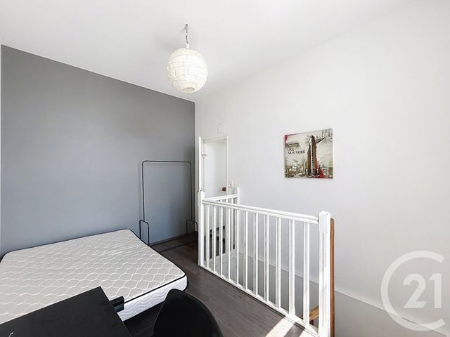Appartement Duplex &agrave; louer - 2 pi&egrave;ces - 22,43 m2 - Angouleme - 16 - POITOU-CHARENTES