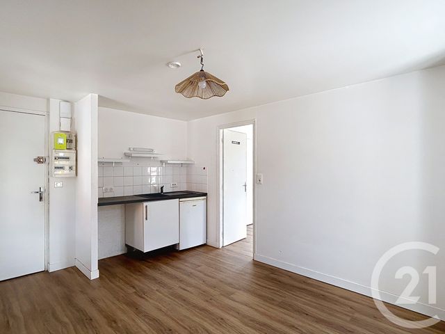 Appartement F2 &agrave; louer - 2 pi&egrave;ces - 27,31 m2 - Angouleme - 16 - POITOU-CHARENTES