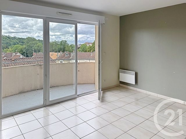 Appartement F3 &agrave; vendre - 3 pi&egrave;ces - 56,70 m2 - Angouleme - 16 - POITOU-CHARENTES