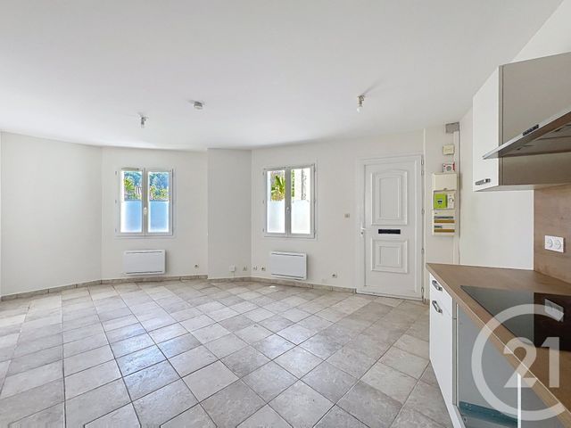 Maison &agrave; louer - 3 pi&egrave;ces - 46,61 m2 - Angouleme - 16 - POITOU-CHARENTES