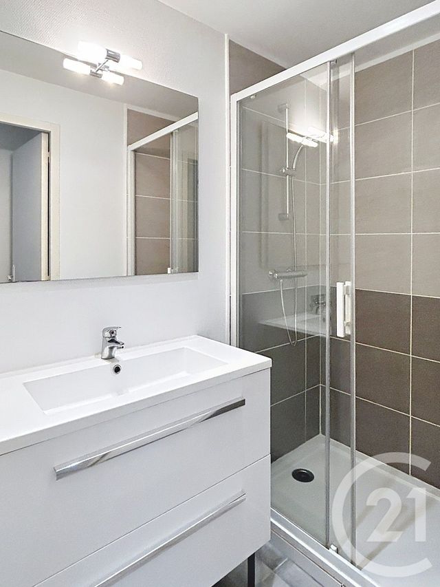 Appartement F3 &agrave; louer - 3 pi&egrave;ces - 53,51 m2 - Angouleme - 16 - POITOU-CHARENTES