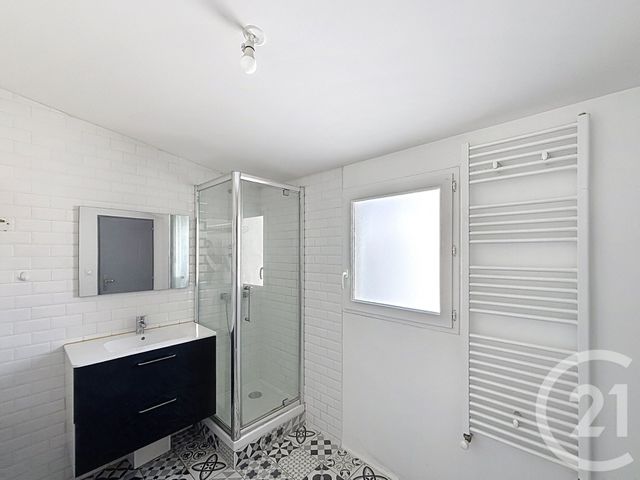 Maison &agrave; vendre - 5 pi&egrave;ces - 93,35 m2 - Ruelle Sur Touvre - 16 - POITOU-CHARENTES