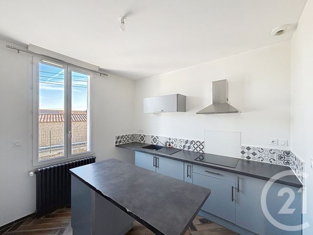 Maison &agrave; vendre - 5 pi&egrave;ces - 93,35 m2 - Ruelle Sur Touvre - 16 - POITOU-CHARENTES