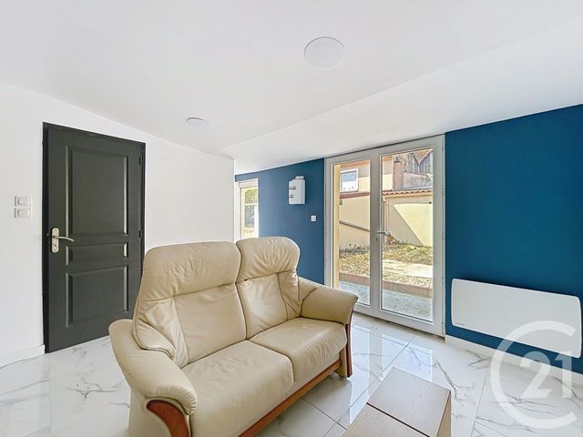 Appartement F1 &agrave; louer - 1 pi&egrave;ce - 23,97 m2 - Angouleme - 16 - POITOU-CHARENTES