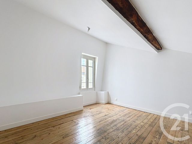 Maison &agrave; louer - 4 pi&egrave;ces - 97,10 m2 - Angouleme - 16 - POITOU-CHARENTES