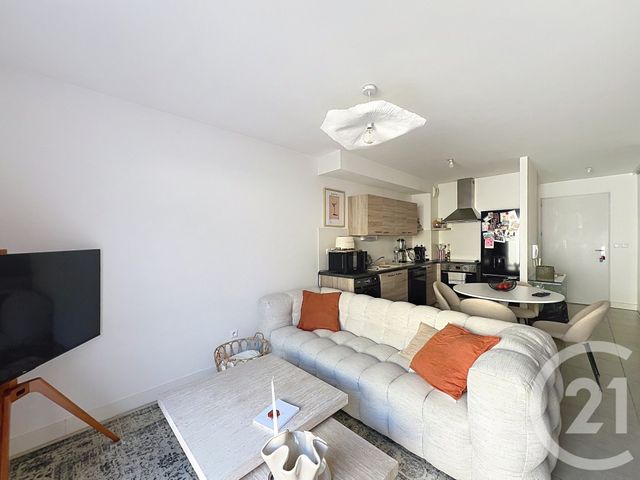 Maison &agrave; louer - 3 pi&egrave;ces - 57,29 m2 - Angouleme - 16 - POITOU-CHARENTES
