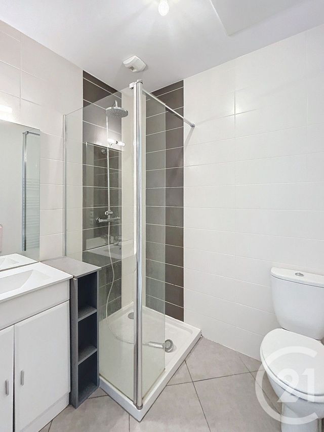 Maison &agrave; louer - 3 pi&egrave;ces - 57,29 m2 - Angouleme - 16 - POITOU-CHARENTES