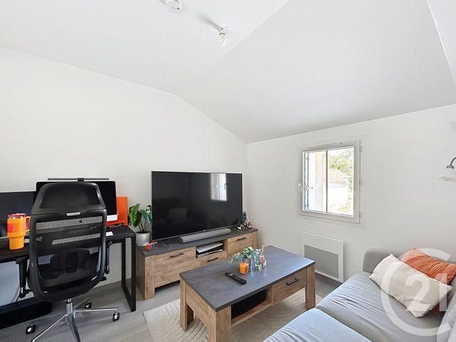 Appartement F2 &agrave; louer - 2 pi&egrave;ces - 42,49 m2 - L Isle D Espagnac - 16 - POITOU-CHARENTES