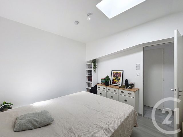 Appartement F2 &agrave; louer - 2 pi&egrave;ces - 42,49 m2 - L Isle D Espagnac - 16 - POITOU-CHARENTES