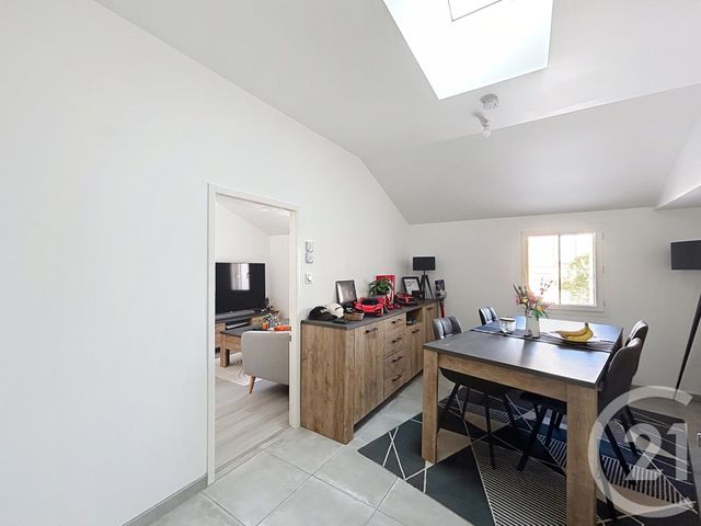 Appartement F2 &agrave; louer - 2 pi&egrave;ces - 42,49 m2 - L Isle D Espagnac - 16 - POITOU-CHARENTES