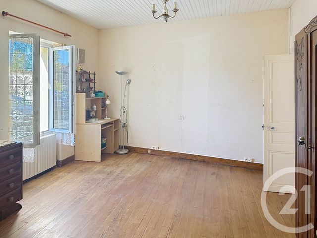 Maison &agrave; vendre - 2 pi&egrave;ces - 62 m2 - St Michel - 16 - POITOU-CHARENTES