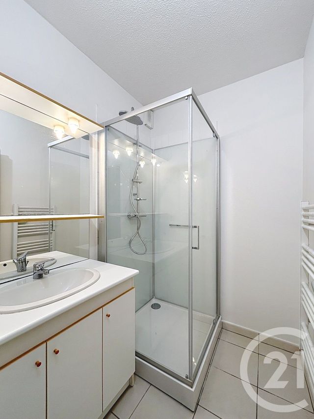 Appartement F2 &agrave; louer - 2 pi&egrave;ces - 42 m2 - Angouleme - 16 - POITOU-CHARENTES
