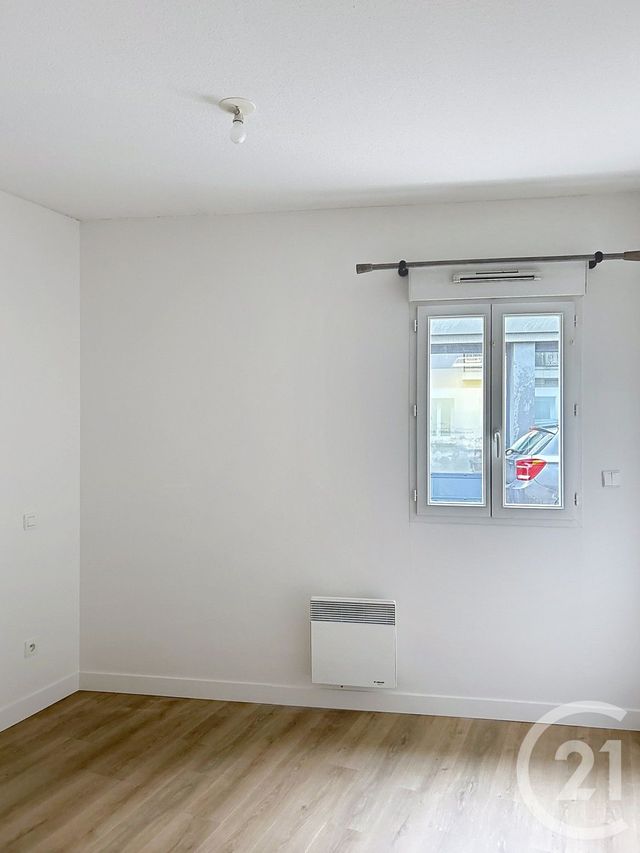 Appartement F2 &agrave; louer - 2 pi&egrave;ces - 42 m2 - Angouleme - 16 - POITOU-CHARENTES