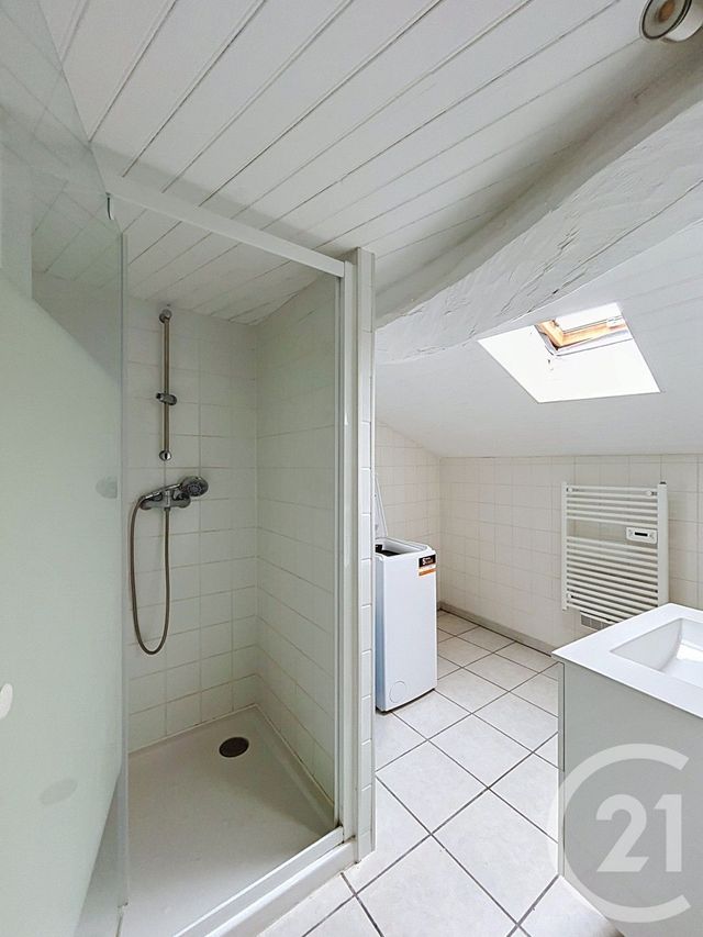 Maison &agrave; louer - 2 pi&egrave;ces - 50,18 m2 - L Isle D Espagnac - 16 - POITOU-CHARENTES