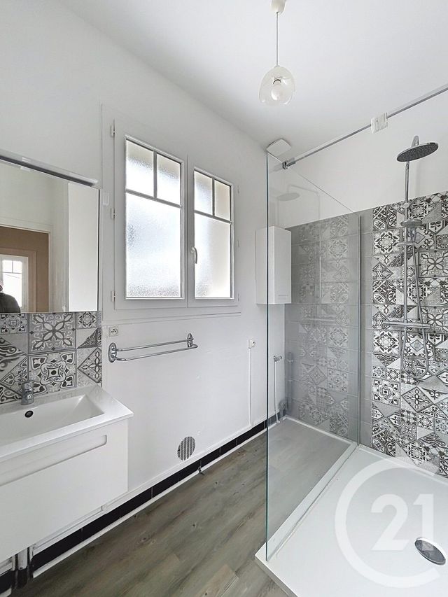 Maison &agrave; louer - 2 pi&egrave;ces - 39,40 m2 - Soyaux - 16 - POITOU-CHARENTES