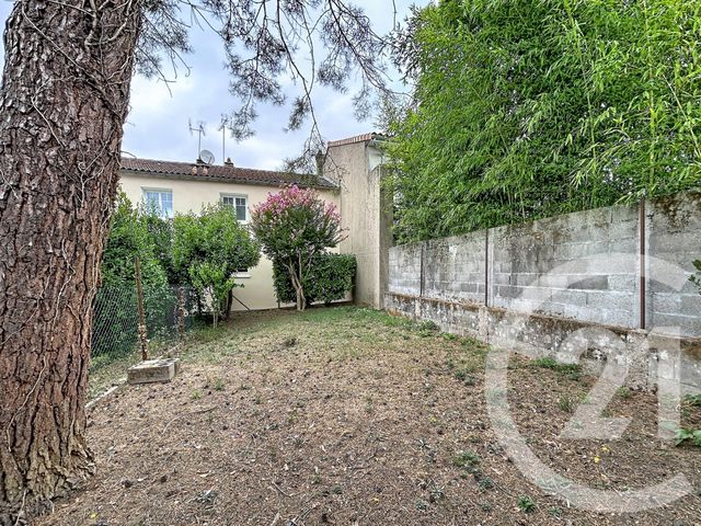 Maison &agrave; louer - 2 pi&egrave;ces - 39,40 m2 - Soyaux - 16 - POITOU-CHARENTES
