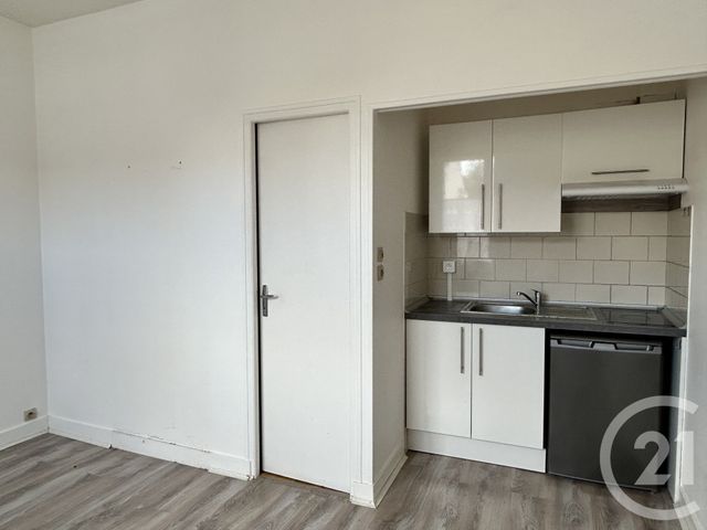 Appartement F1 &agrave; louer - 1 pi&egrave;ce - 16,54 m2 - St Yrieix Sur Charente - 16 - POITOU-CHARENTES