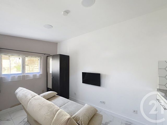 Appartement F1 &agrave; louer - 1 pi&egrave;ce - 14,24 m2 - Angouleme - 16 - POITOU-CHARENTES
