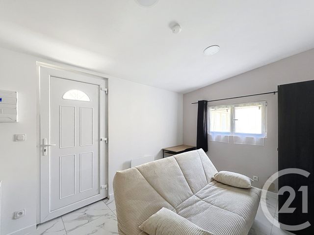 Appartement F1 &agrave; louer - 1 pi&egrave;ce - 14,24 m2 - Angouleme - 16 - POITOU-CHARENTES