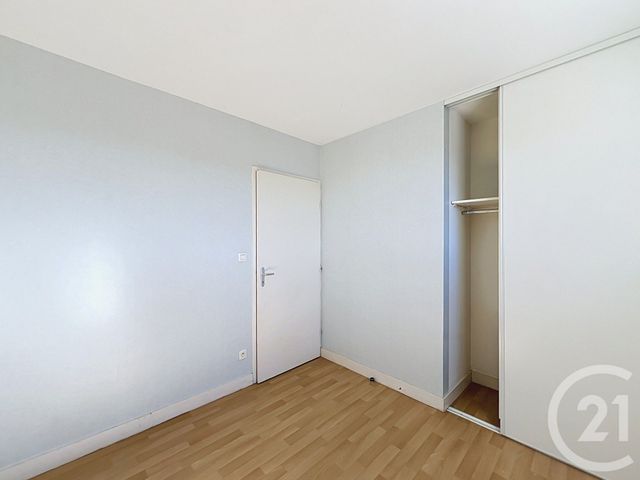 Appartement F3 &agrave; louer - 3 pi&egrave;ces - 57,32 m2 - Angouleme - 16 - POITOU-CHARENTES