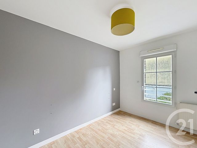 Appartement F3 &agrave; louer - 3 pi&egrave;ces - 70,14 m2 - Angouleme - 16 - POITOU-CHARENTES