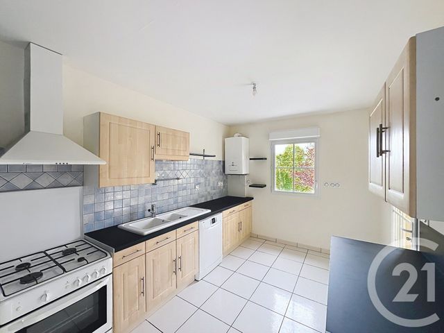 Appartement F3 &agrave; louer - 3 pi&egrave;ces - 70,14 m2 - Angouleme - 16 - POITOU-CHARENTES