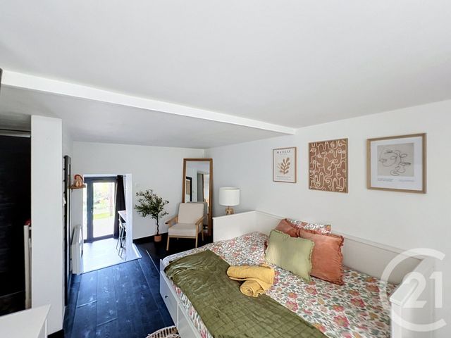 Appartement F1 &agrave; louer - 1 pi&egrave;ce - 31,80 m2 - Angouleme - 16 - POITOU-CHARENTES
