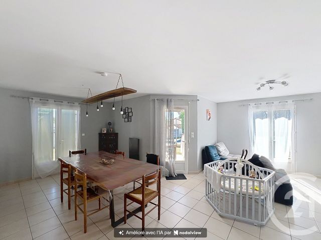 Maison &agrave; louer - 5 pi&egrave;ces - 113,55 m2 - St Yrieix Sur Charente - 16 - POITOU-CHARENTES